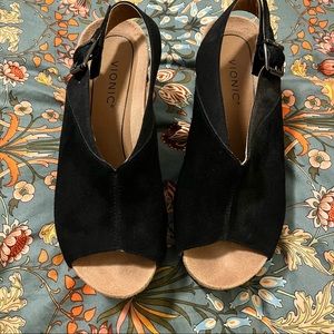 Vionic Trixie Black Suede Wedge Peep Toe Size 9 Women’s Shoes EUC Slingback